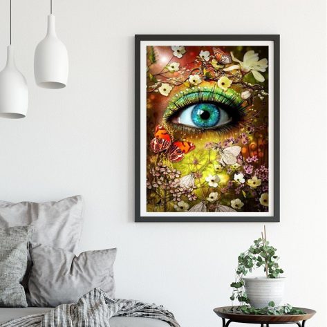 Variety Green Eyes In The Flowers Creative